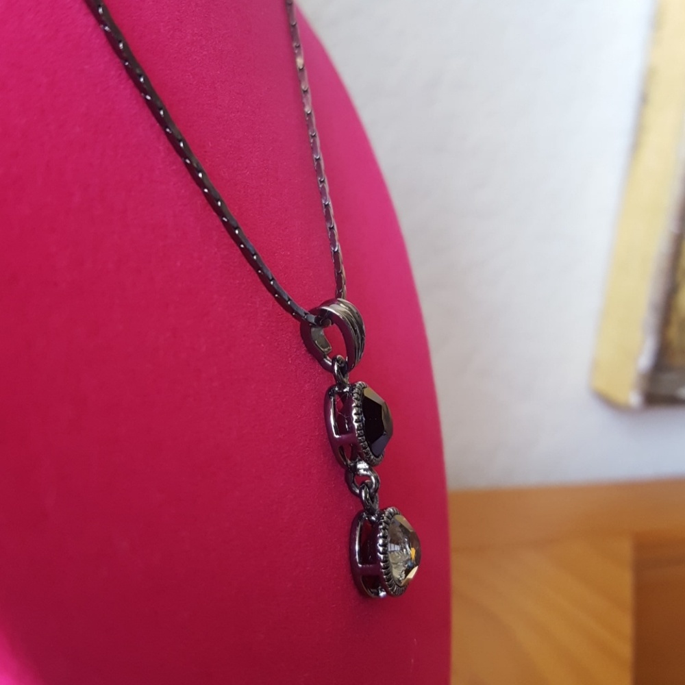 💕 Black and Gray Stacking Stone Necklace 💕 - Picture 5 of 6